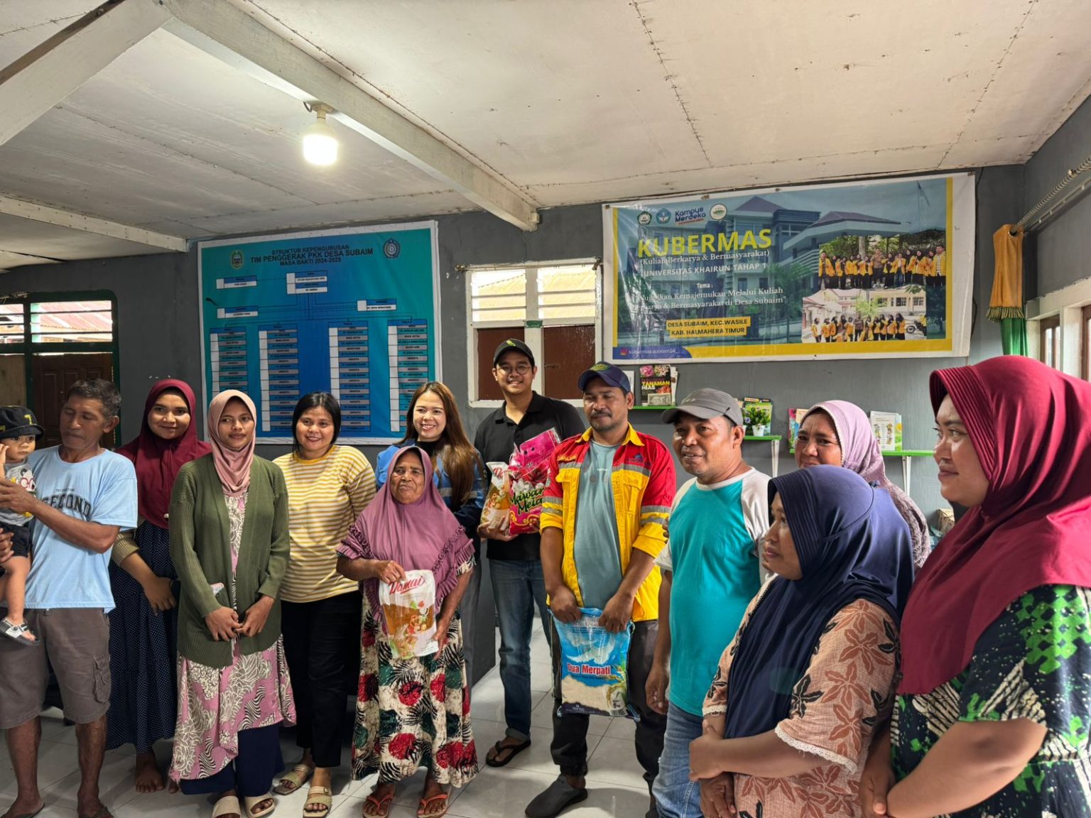 PT Alam Raya Abadi Bagikan Sembako untuk Warga Subaim, Wujud Kepedulian ...